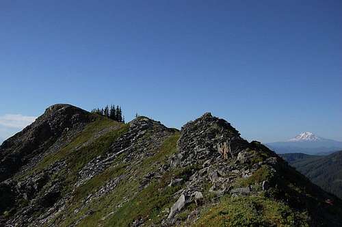 Summit  ridge of Tomlike Mountain