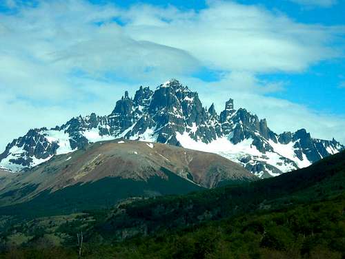 Cerro Castillo (2675m)