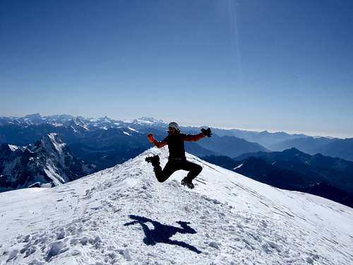 Mont Blanc summit posing pictures