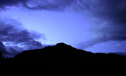 Mt. Lovenia Early Morning