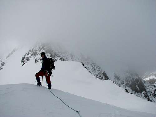 In snow storm on NE ridge of Roetspitze / Pizzo Rosso, 3495m.