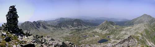 Northwest view from Păpuşa peak