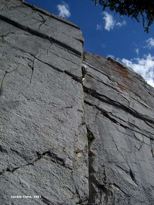 Cory's Groove, 5.9, 9 Pitches