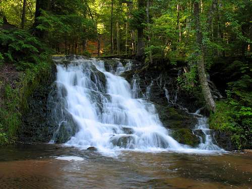 Unnamed Falls on Morgan Creek