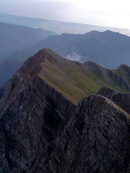 Monte Sagro SE ridge