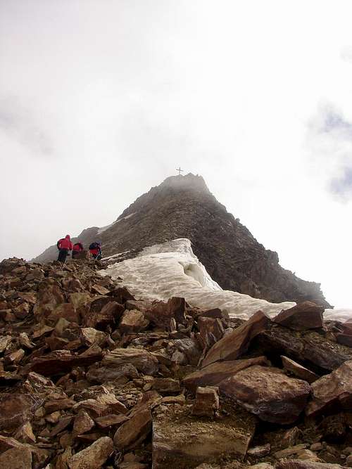 Final ridge to Wildspitze