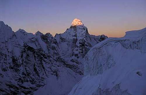 Sunrise over Ama Dablam