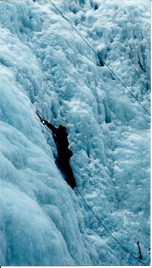 More ice climbing in Ouray