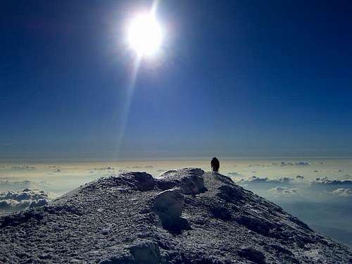 To be alone on Mont Blanc
