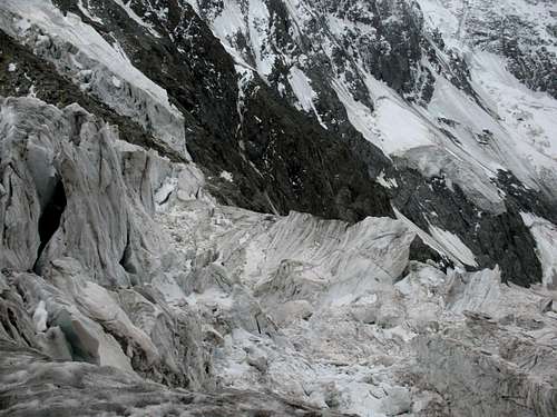 Cerracs Of The Second Icefall