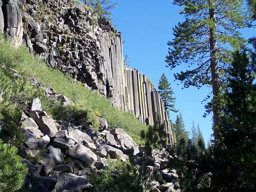 First view of the Devils Postpile