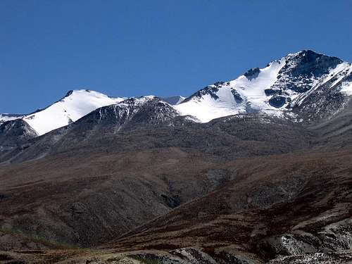 Mentok Kangri II and I near Tsomoriri