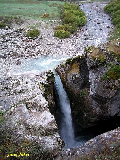 Waterfall Grlja