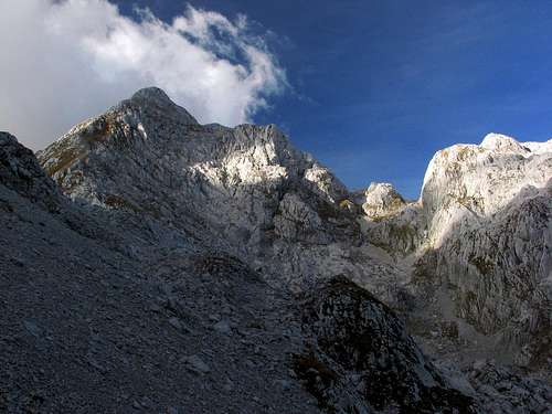 Vrh Zlebi / Monte Slebe 2317 m