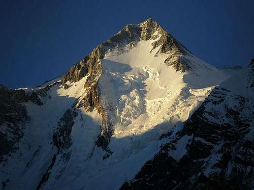 Gasherbrum I 8068-M (Hidden Peak)
