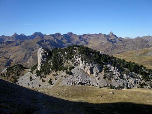 Pico Forato (2106 m)