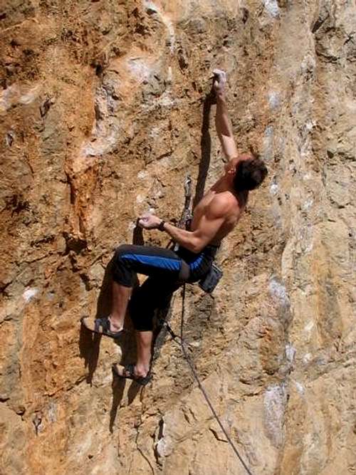 Andrey Vedenmeijer climbs Fr8a (5.13a) in Crimea, Ukraine