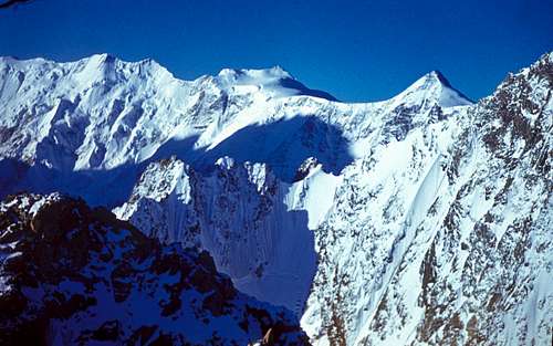 Dzhangi (5049 m), Katyn (4970 m), and Gestola (4860 m)