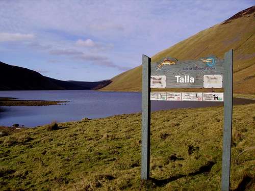 Talla Reservoir Sign