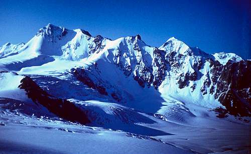 Lyalver (4350 m) and Tetnuld (4851m)