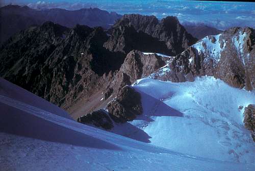 Voologata Pass and Saudor-Khokh Peak (4050 m)