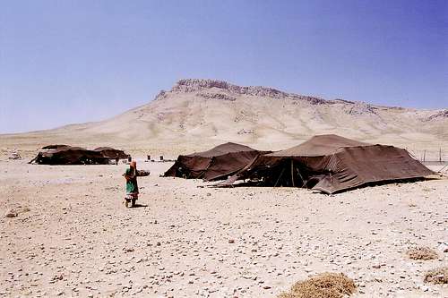 Arab Nomad Settlement in the Zagros Mountains