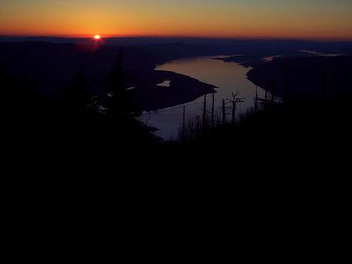 Sunset Over the Columbia River - Angel's Rest Trail