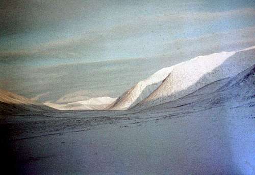 Bad'ya-Yugan Valley and distant Kharbey-Khoy (1154 m), Arctic Ural