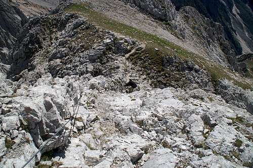 Descending the Lipnica south ridge