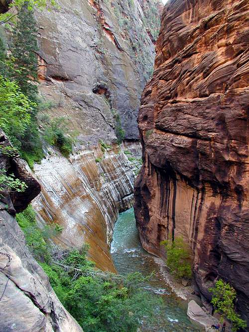 Technical Slot Canyons of the Colorado Plateau