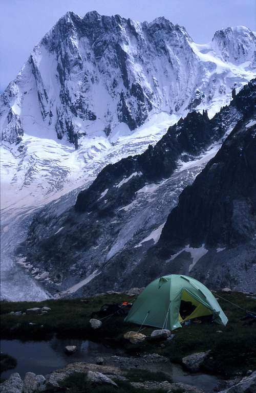 Camp in Talefre Valley