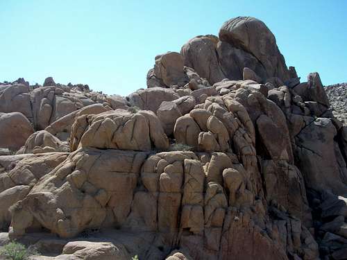 Rock Wall near Mastadon Peak