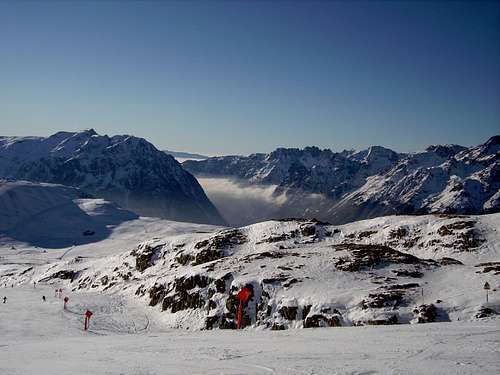 Skiing in Alpe d'Huez