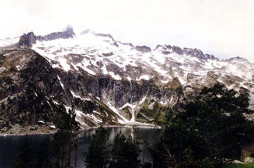 Neouvielle seen from the Lac d'Aubert