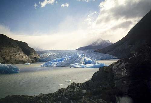Glacier Grey and Lago Grey
