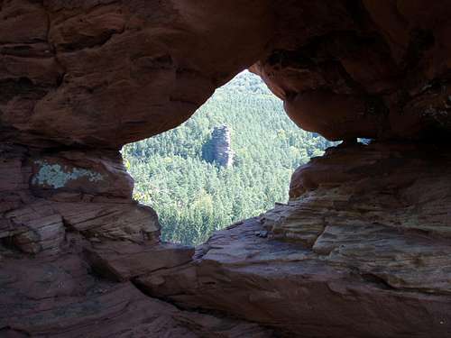 A window in the sandstone (1)