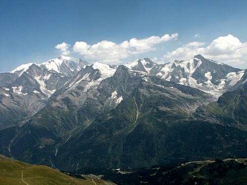 Mont-Blanc Massive seen from...