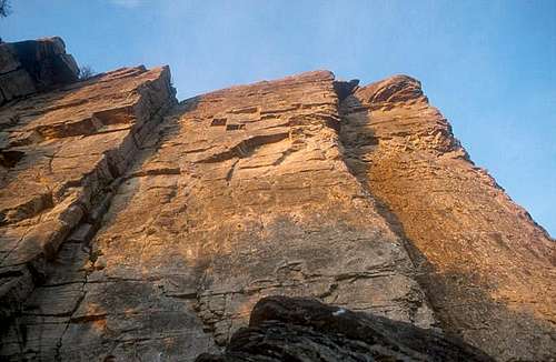 Cormot Cliff