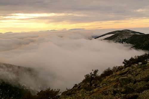 Sea of clouds from Montón de Trigo S flank
