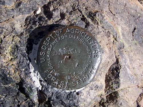 USGS Marker, Sugarloaf Mountain Summit