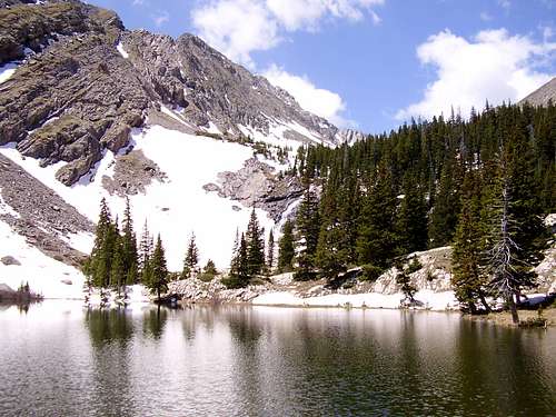 Waterfall from upper Bushnell Lake to Lower