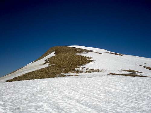 The final slope to the summit