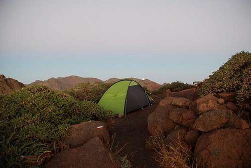 Camping at the Pico de la Cruz