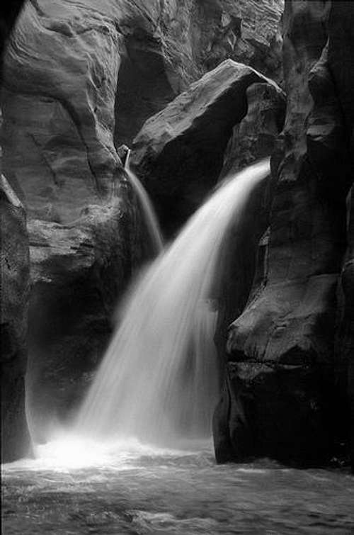 Wadi Mujib waterfall
