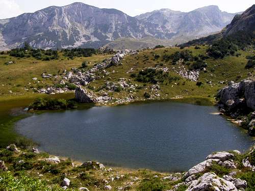 Crno jezero (Black lake)