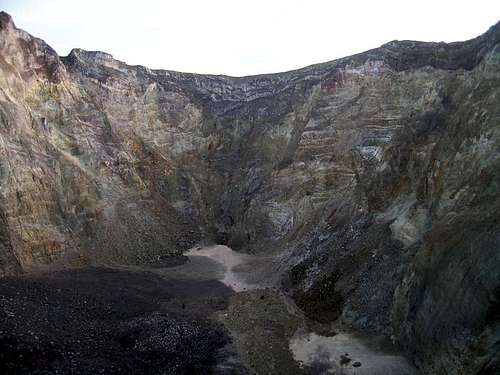 Agung crater