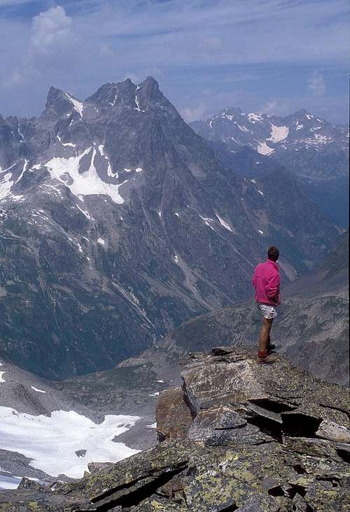 Patteriol above Fasultal valley