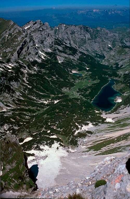 Classic view of Škrčka jezera