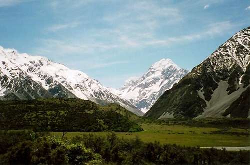 Mt Cook from the Hermitage.