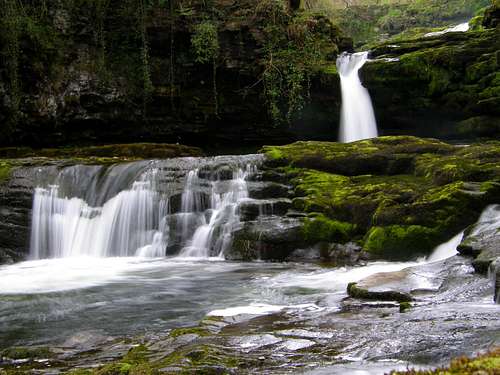 Middle Clun-Gwyn waterfall